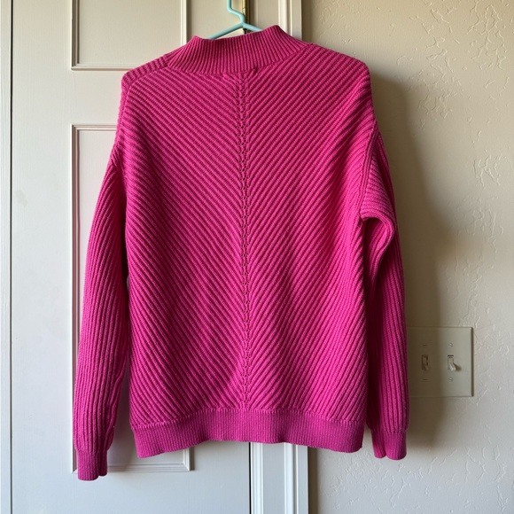 MARINE LAYER Skylar Turtleneck Sweater in Bubble Gum Size M - Picture 7 of 7